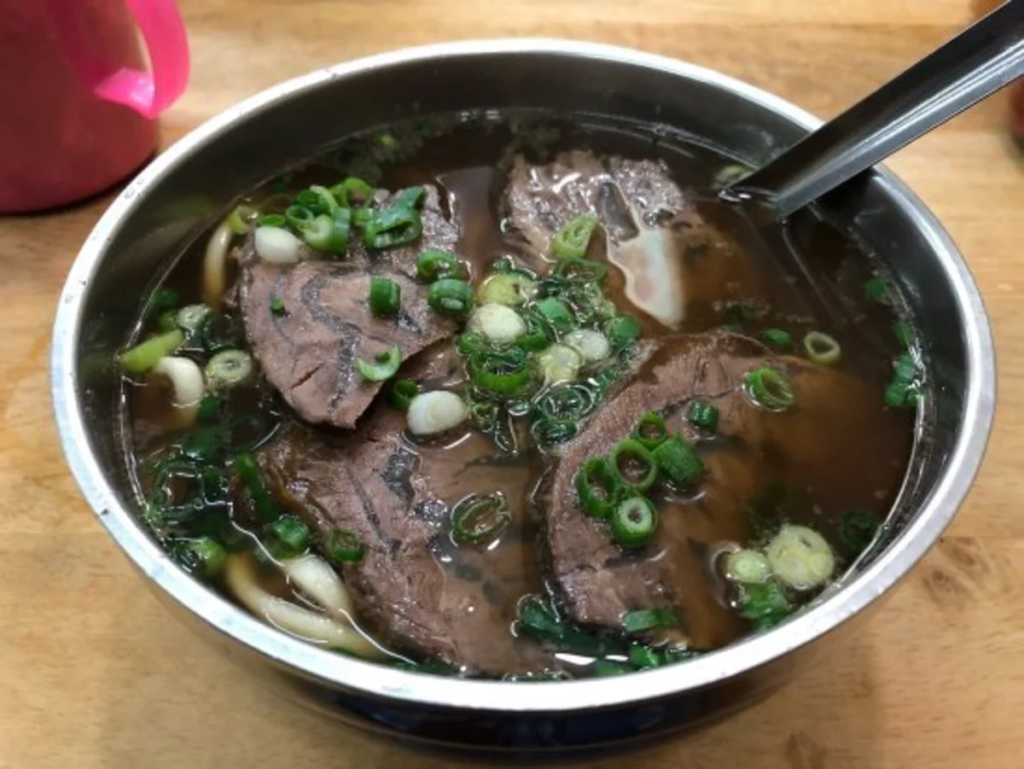 台北牛肉麺 有名店 林東芳牛肉麵