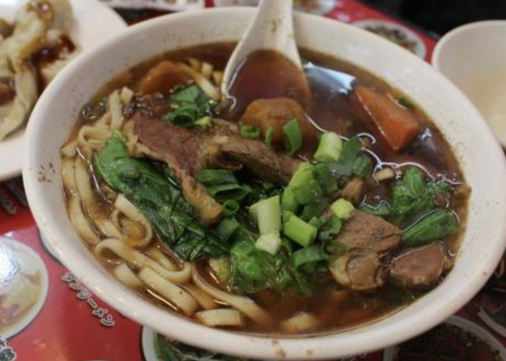 紅焼(ホンシャオ)牛肉麺